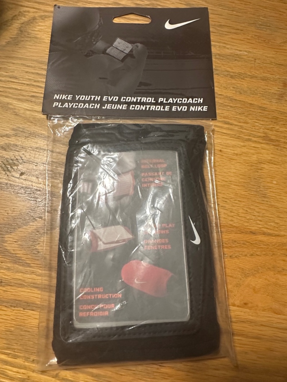NWT Nike Black PlayCoach Card Holder with White Swoosh Sz Youth